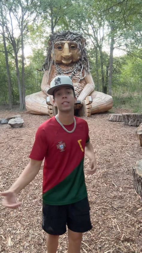 Deaf Papi | Bazooka near the troll! #bazooka #music #signlanguage #deaf ...