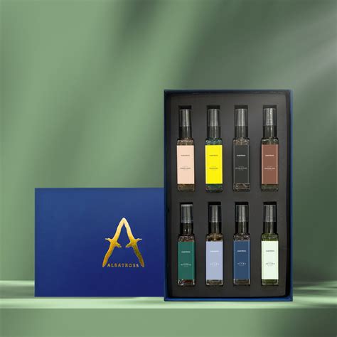 DISCOVERY SET EAU DE PARFUM ALL 8- 10ml X 8 – Albatross Clothing