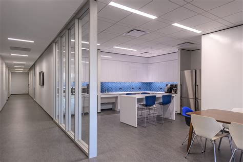 Rice University Cambridge Office Building and Garage - JE Dunn Construction