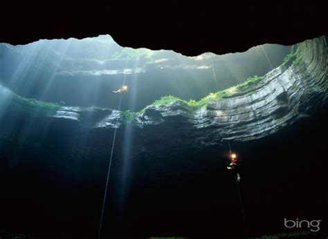 Bing Wallpaper Windows 7 Theme 的图像结果