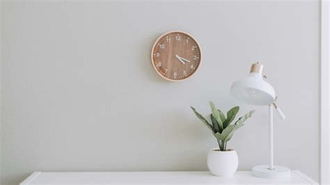 Professional Background 的图像结果