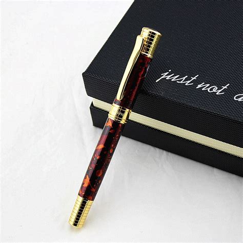 Hayman 24 ct Gold Plated Fountain Pen With Gift Box (P-116) – Hayman Pens