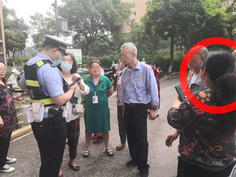 女子“夺笋”被抓起冲突 看民警如何现场处理_央广网