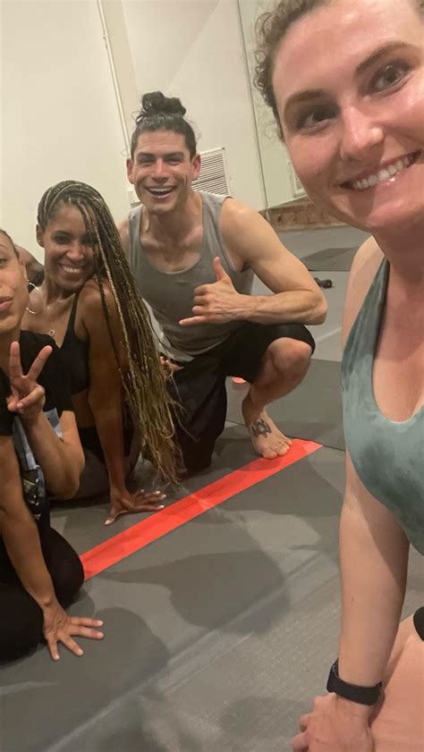 Hot Yoga Los Angeles (@hotyogalosangeles) • Instagram photos and videos