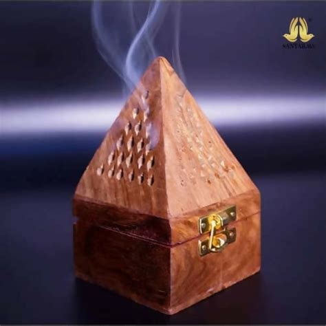 Santarms Wooden Incense Sticks Holder – HalfPe