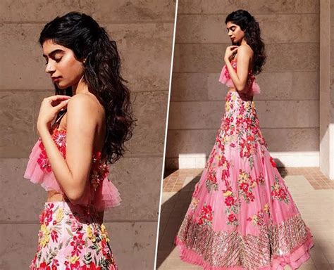 Western And Traditional Dress Styling Tips By Khushi Kapoor In Hindi ...