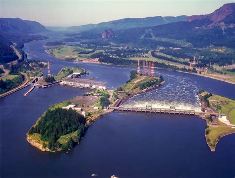Bonneville Dam