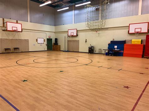 Gym/School 的图像结果