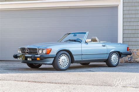 1989 Mercedes-Benz 560 SL | Reimel Motor Cars