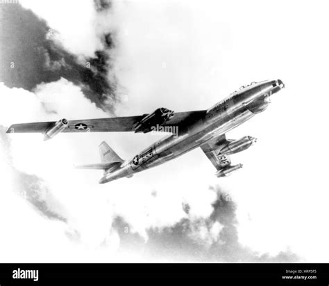 Boeing b 47 stratojet hi-res stock photography and images - Alamy
