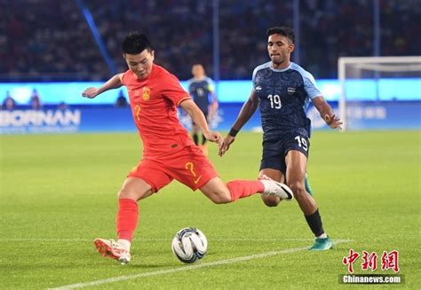 杭州亚运会男足小组赛：中国男足亚运队5比1战胜印度队_腾讯新闻