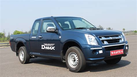 Isuzu-Dmax-2014 Exterior Car Photos - Overdrive