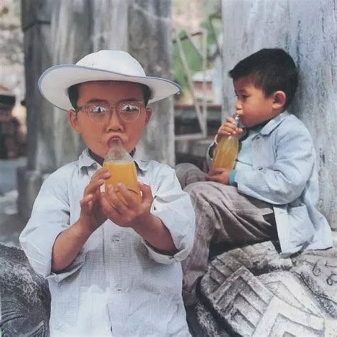 这位日本摄影师，拍下了中国80后的童年，太有感觉了！_秋山亮