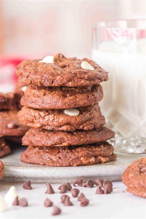 Devil's Food Cookies - xoxoBella