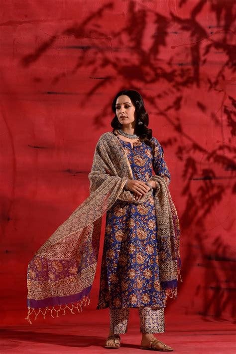 Blue Red Kalamkari Suit Set – DIMPLE DESIGN STUDIO