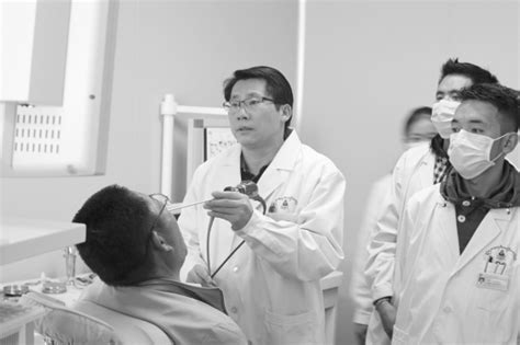 湖南庆祝首个“中国医师节” 75名优秀医护人员获表彰 - 三湘万象 - 湖南在线 - 华声在线