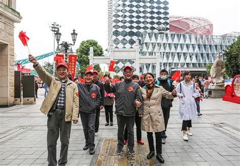 为在汉外籍人员提供一站式综合配套服务，武汉市移民事务服务中心正式启用_首页社会_新闻中心_长江网_cjn.cn