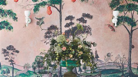 Expert tips for when to cut back Russian sage annually | Homes and Gardens