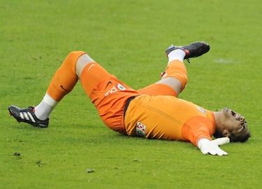 Las lesiones más brutales de la historia del fútbol - AS.com