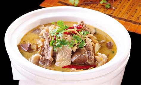 河南信阳最有名的8道特色美食，第3道就是当地招牌，你吃过吗？_腾讯新闻