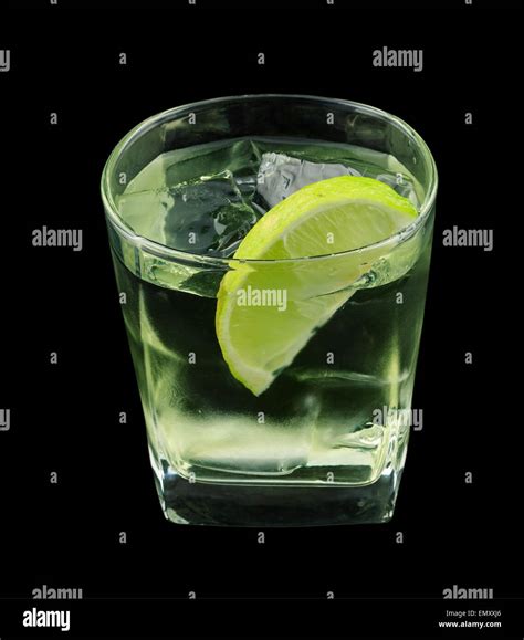 Vodka lime cocktail Stock Photo - Alamy