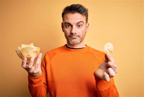 Belly Fat In Men: Types, Causes & Solutions