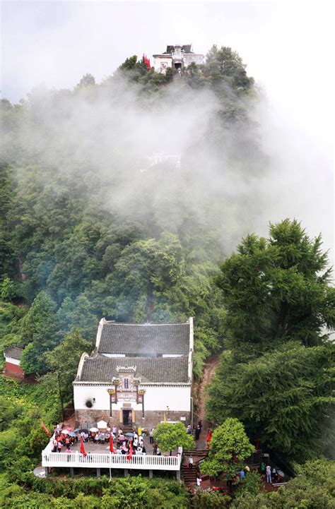 绝美风景：泸溪天桥山_北极