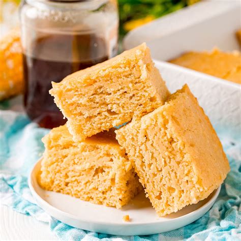 Easy Homemade Honey Cornbread