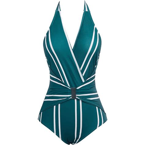 Los trajes de baño enteros y en tendencia para 2023 | Vogue