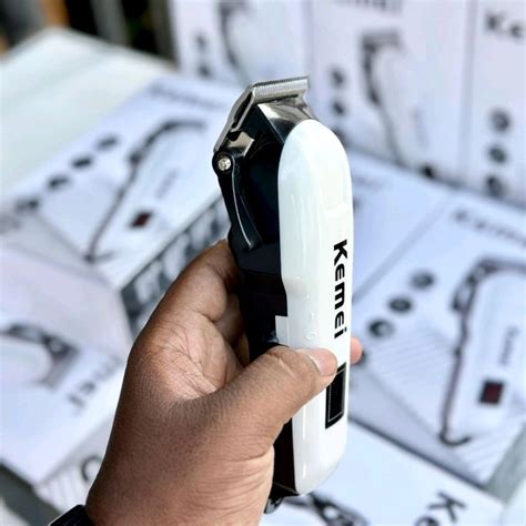 Kemei KM-809A Professional Rechargeable Hair Trimmer Electric Hair ...