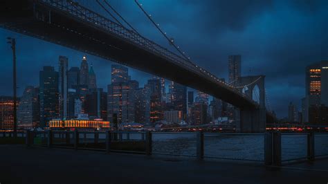 New York City Brooklyn Bridge at Night 4K Wallpaper
