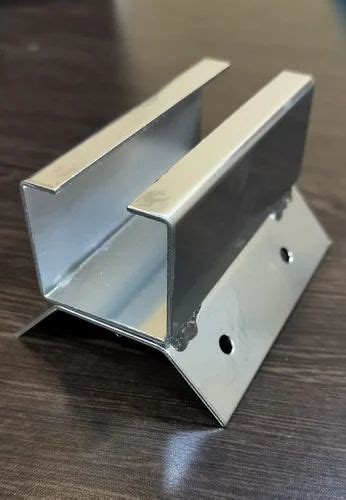 Rail Clamp - Trapezoidal Short Rail Manufacturer from Sohna