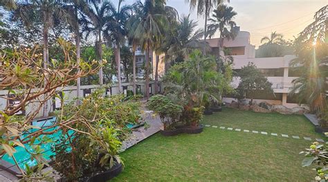 HOTEL OASIS (Surat, Gujarat) - Lodge Reviews, Photos, Rate Comparison ...