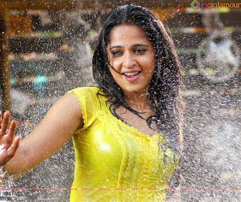 Anushka Shetty Actress HD photos,images,pics and stills-indiglamour.com #408041