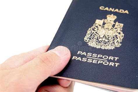 排名更新！加拿大护照“含金量”全球第八，可畅游185个国家！ - 知乎