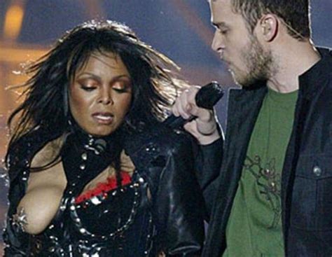 The all-time best Super Bowl show moments