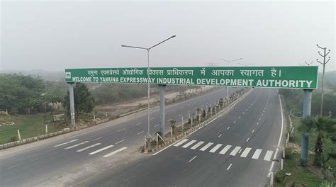 Yamuna Expressway Authority in Jewar Airport, Yeida Plots in Yamuna ...