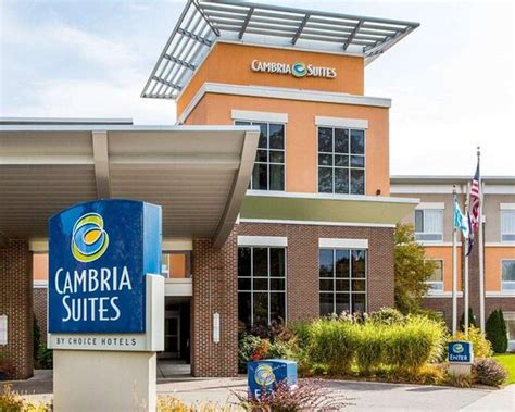 Cambria Hotel Traverse City Gym Pictures & Reviews - Tripadvisor