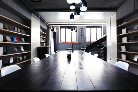 Library. Interior 的图像结果