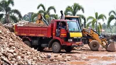 Debris clearing in final stage at Kayaloram, H2O | Kochi News - Times ...