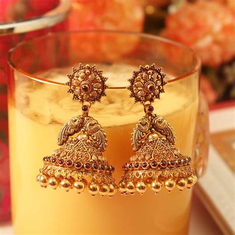 Buy Gold Earrings Online | Gold Earrings by Manubhai.