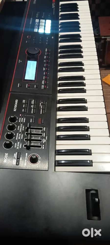 Roland XPS 30 keyboard - Musical Instruments - 1819350985