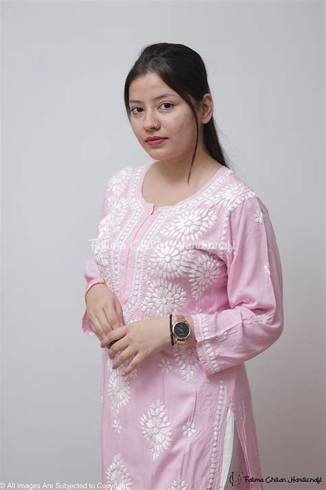 PINK AYAAT MODAL COTTON STRAIGHT CHIKANKARI KURTI – Fatimachikanhandicraft