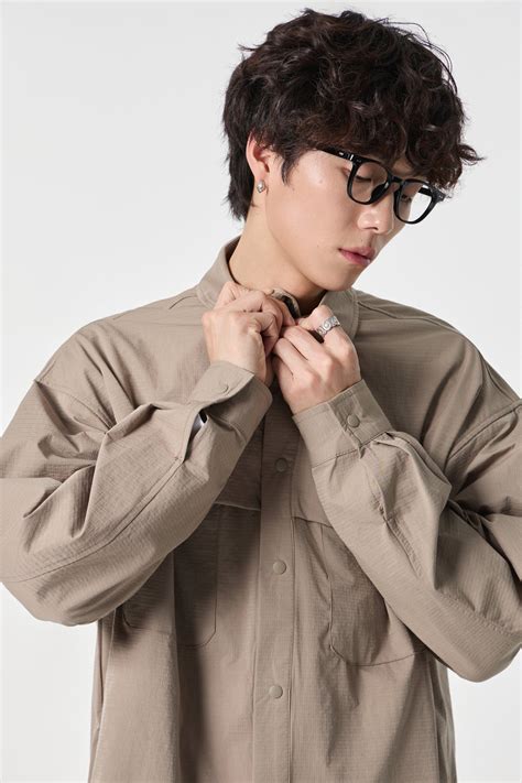 Beige Clean Field Overshirt | Weezy