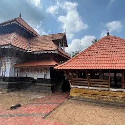 Best Top Rated Hindu temple in Choondal, Kerala, India | Yappe.in