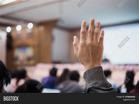 Voting HandsUp 的图像结果