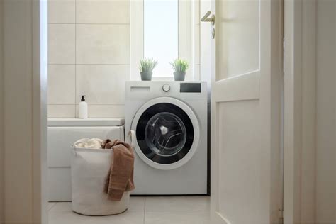Image result for Indesit Washing Machine Spinning