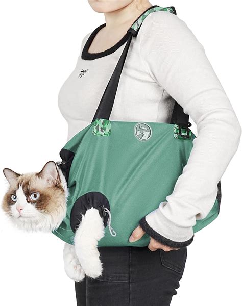 Amazon.com: Cat Carrier Pouch for Vet Visits, Breathable Cat Sling ...