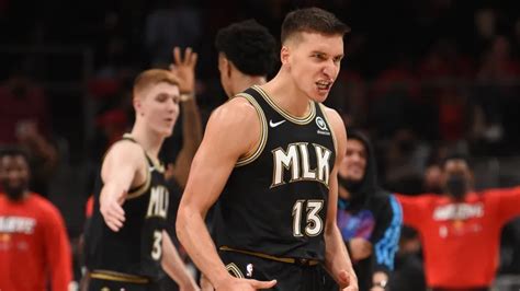 NBA Playoffs 2021: Atlanta Hawks pull off huge upset win over Milwaukee ...