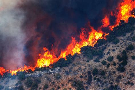Governor: At least 13 homes destroyed in Utah fire